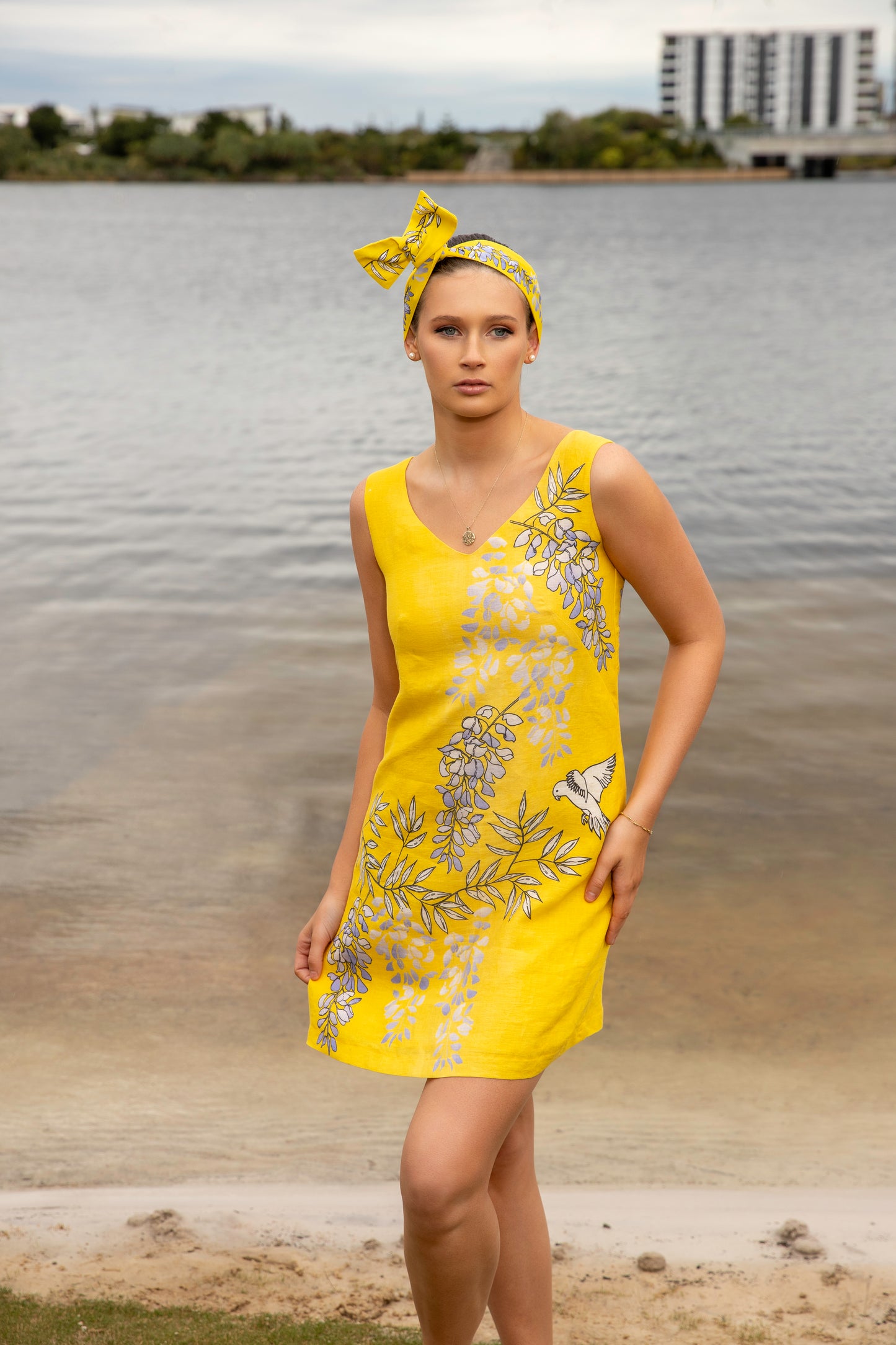 Wisteria & Lorikeet V Neckline Sleeveless Shift Dress